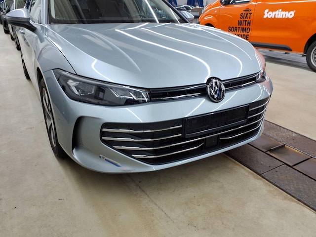 Volkswagen Passat eTSI CarPlay/AHK/Virt/360/ACC