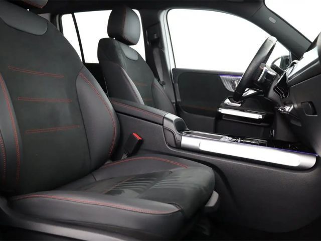 Mercedes-Benz EQB 300 4MATIC AMG Line