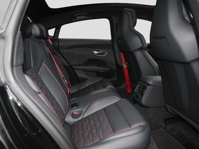 Audi RS e-tron GT Quattro