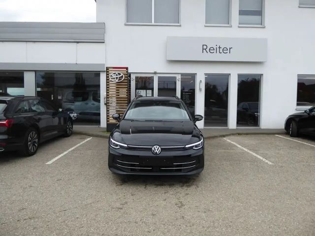 Volkswagen Golf 1.5 TSI Variant