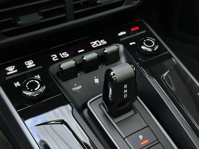 Porsche 992 Carrera Coupé