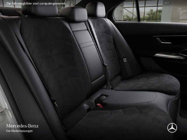 Mercedes-Benz E 220 AMG Line E 220 d Sedan