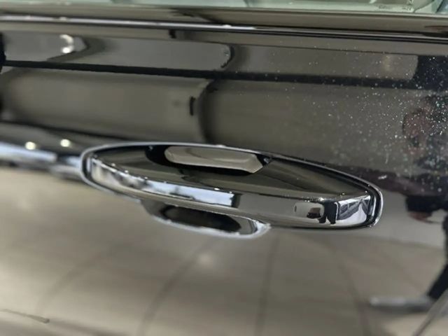 Volvo V60 AWD Dark Plus Recharge T6