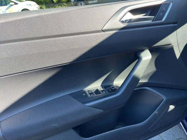 Volkswagen Taigo 1.5 TSI DSG R-Line