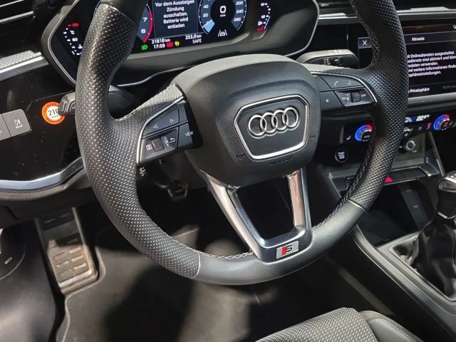 Audi Q3 35 TFSI S-Line