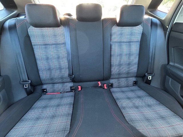 Volkswagen Polo 2.0 TSI DSG Sport