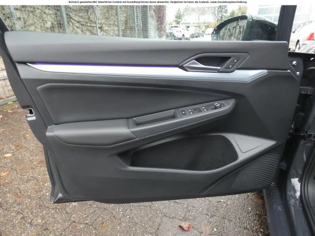 Volkswagen Golf 1.5 eTSI Golf VIII Variant