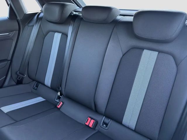 Audi A3 35 TDI S-Tronic Sedan