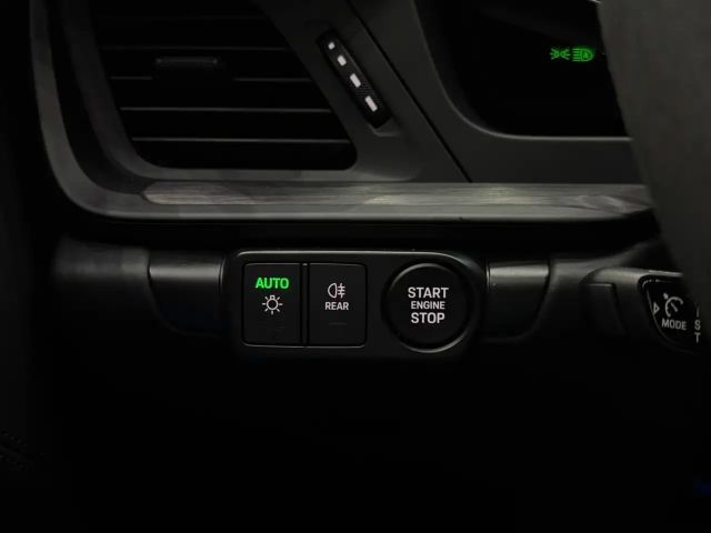 Porsche 992 Black Edition Coupé GTS