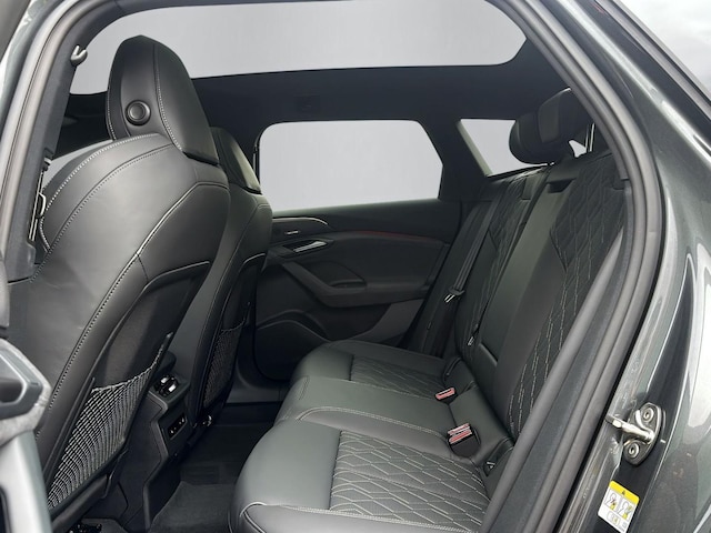 Audi A6 e-tron Avant Quattro