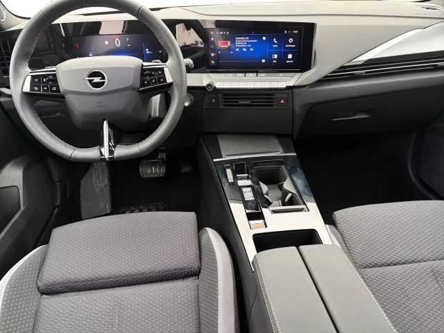 Opel Astra Sitz-/Lenkradheizung, PDC V+H, AHK, DAB+