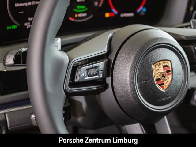 Porsche Panamera 4 E-Hybrid