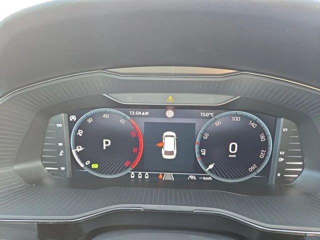 Skoda Superb 2.0 TDI Combi Style Style