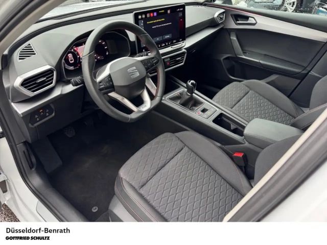 Seat Leon 1.5 eTSI FR-lijn Sportstourer