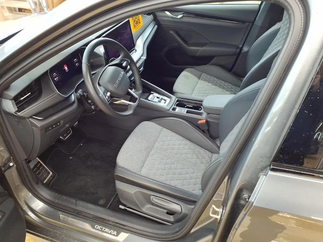 Skoda Octavia 2.0 TDI Combi Sportline