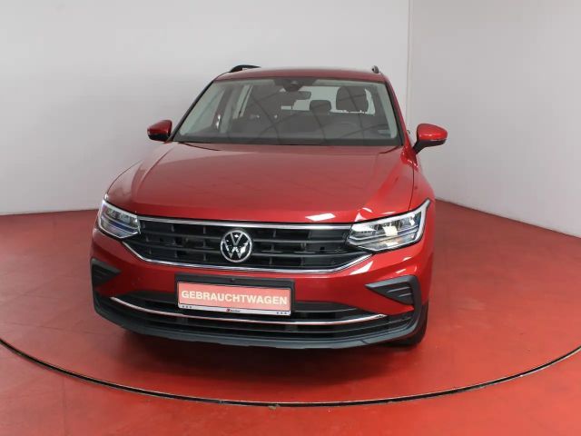 Volkswagen Tiguan 1.4 TSI Life eHybrid