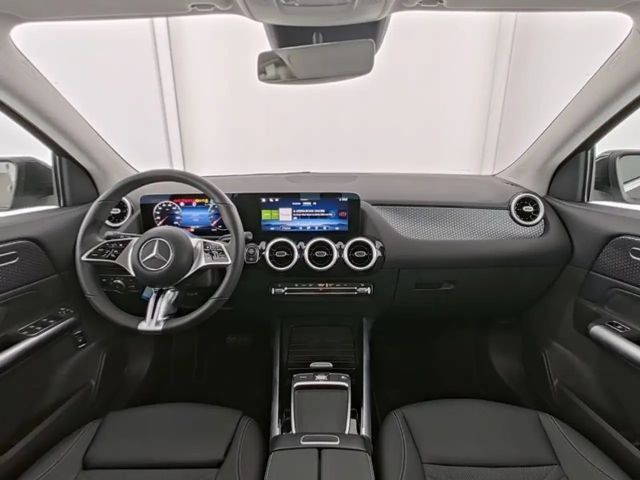 Mercedes-Benz GLA 200 Progressive