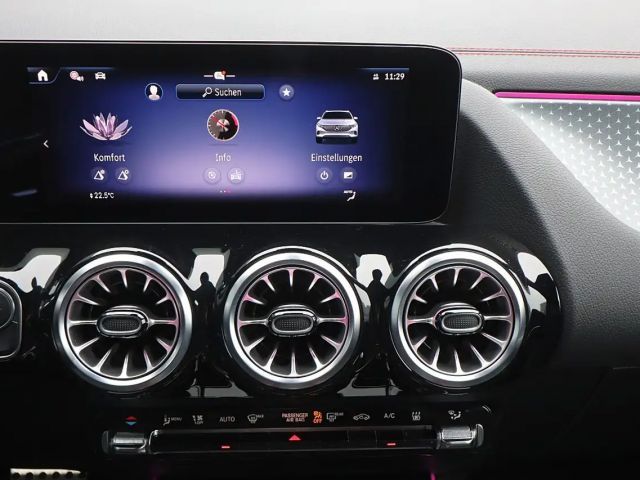 Mercedes-Benz EQA 300 4MATIC