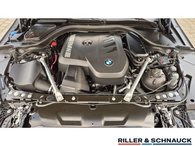 BMW 520 520i M-Sport Sedan