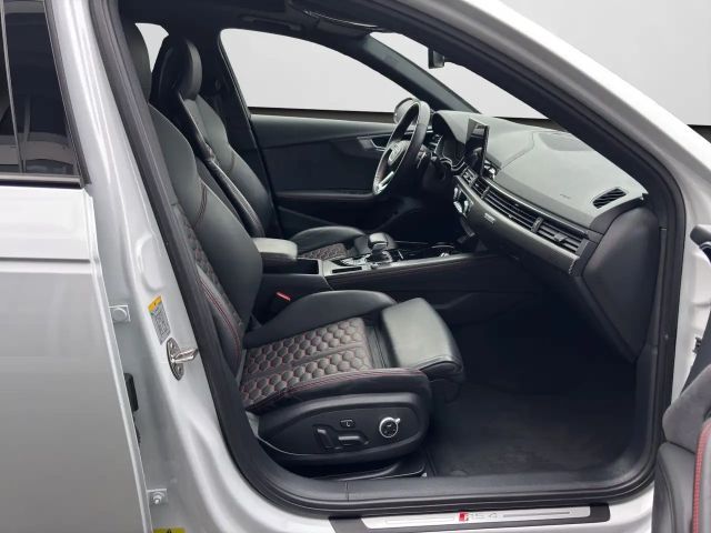 Audi RS4 3.0 TFSI Avant