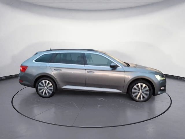 Skoda Superb 2.0 TDI Ambition Combi
