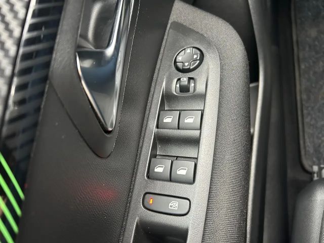 Peugeot 208 Active Pack