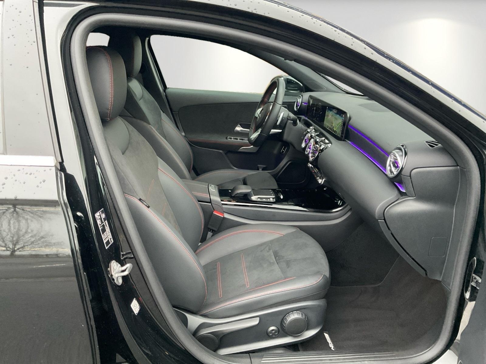 Mercedes-Benz A 250 A 250 e AMG Line