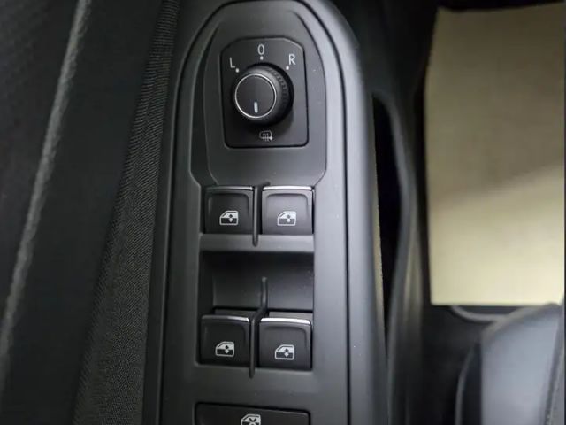 Volkswagen Golf 1.5 TSI Golf VIII