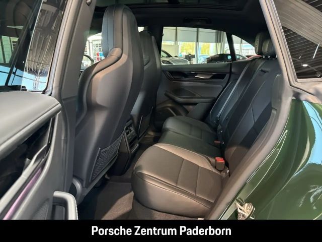 Porsche Macan 4