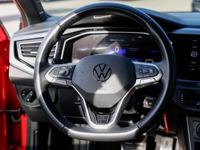 Volkswagen Polo DSG R-Line