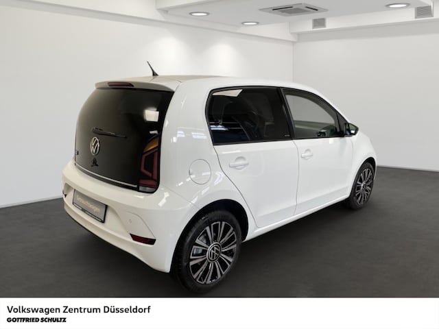 Volkswagen up! Active