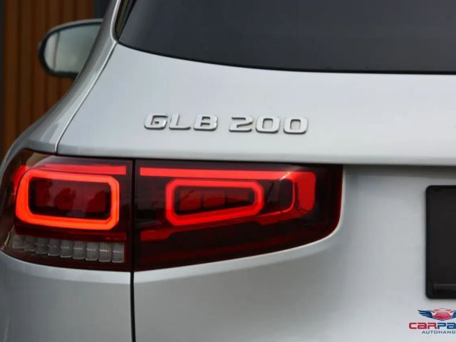 Mercedes-Benz GLB 200 4MATIC