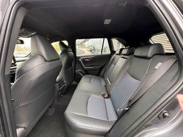 Toyota RAV4 Hybride Style