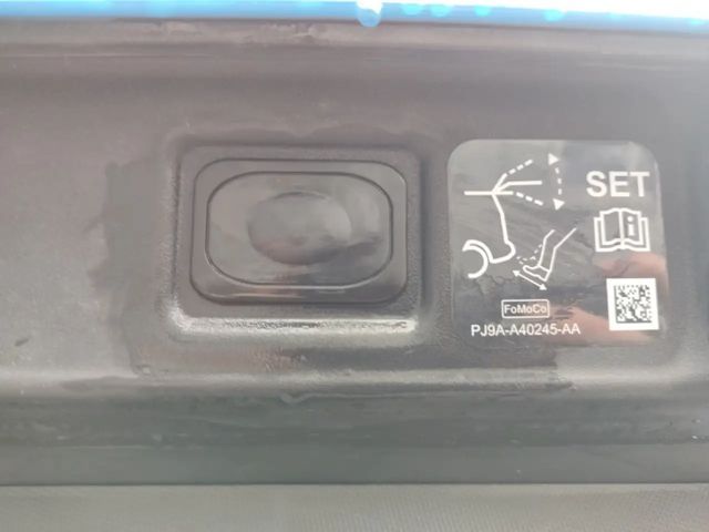 Ford Mustang Mach-E AWD Premium