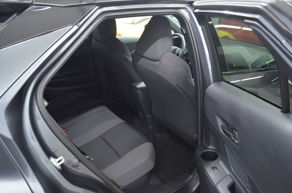 Toyota C-HR 5-deurs Team D