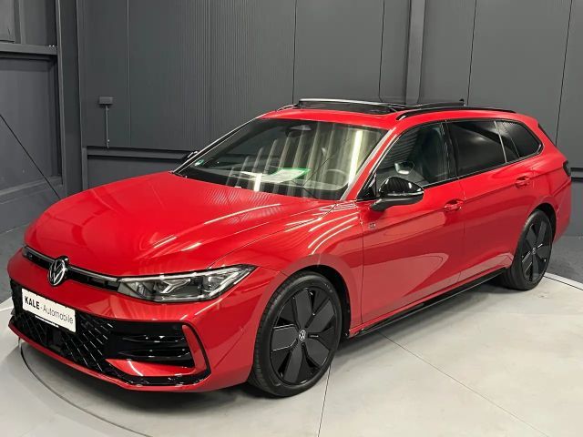 Volkswagen Passat R-Line Style Variant