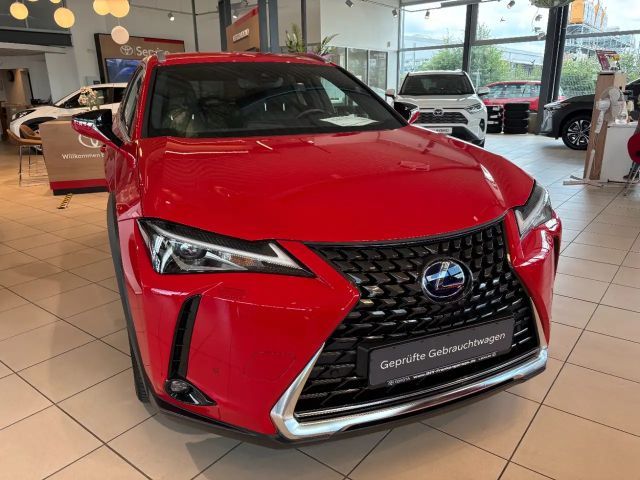 Lexus UX 250h Style Edition