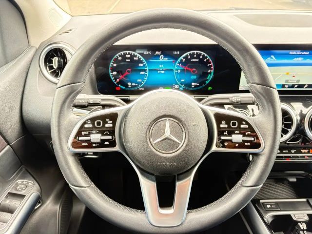 Mercedes-Benz B 250 B 250 e