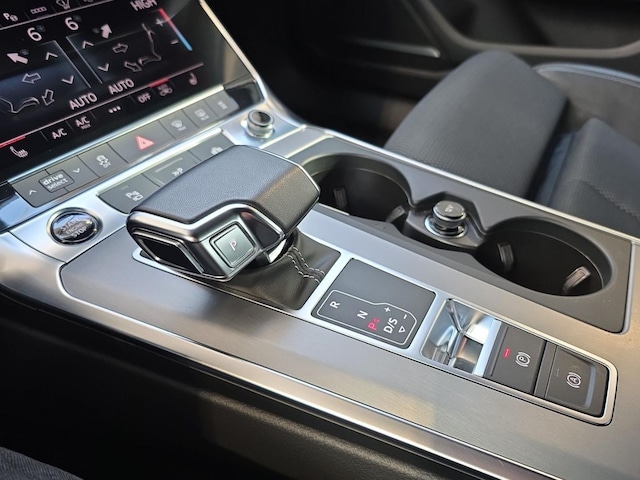 Audi A6 45 TFSI Quattro S-Tronic Sedan Sport