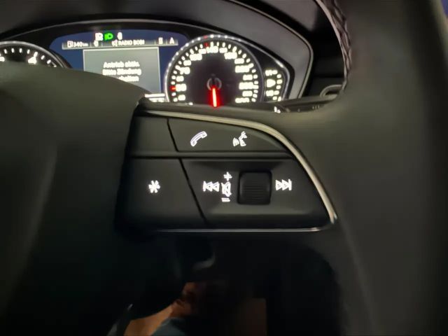 Audi A4 35 TDI S-Line