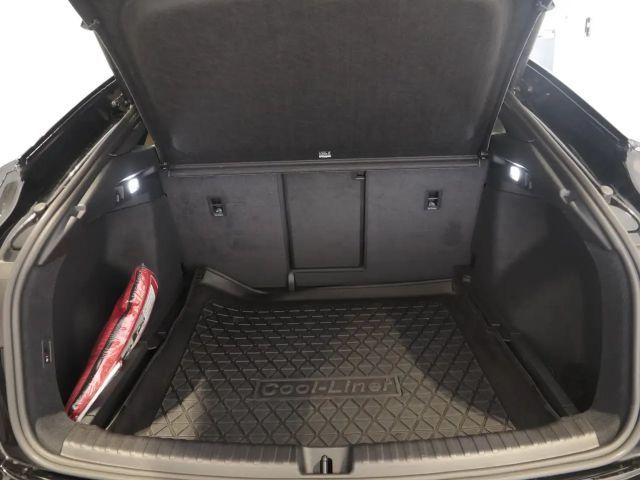 Audi Q4 e-tron Business Quattro Sportback