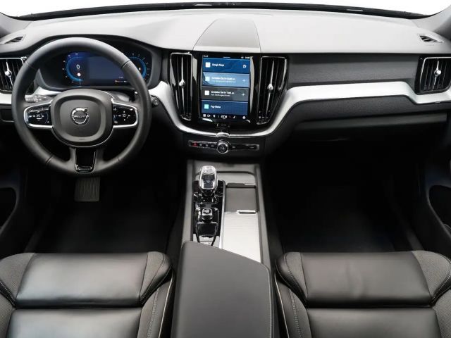 Volvo XC60 AWD Dark Plus