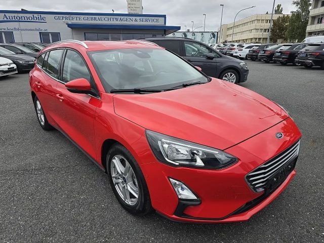 Ford Focus Cool & Connect