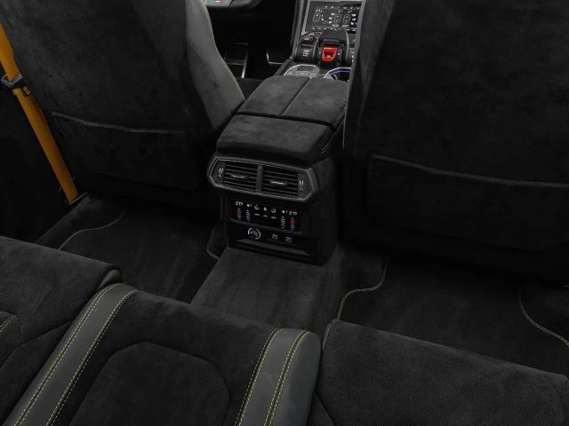 Lamborghini Urus Performante