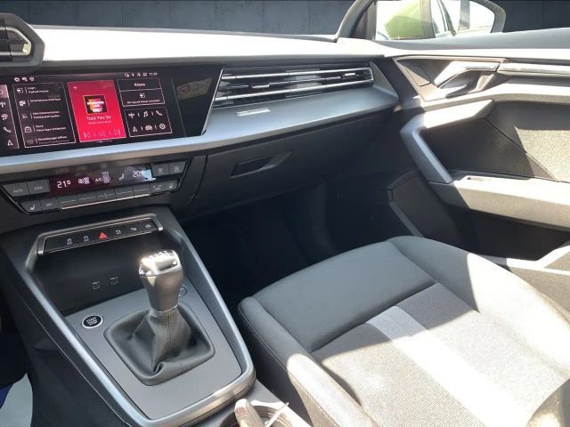 Audi A3 35 TFSI Sedan