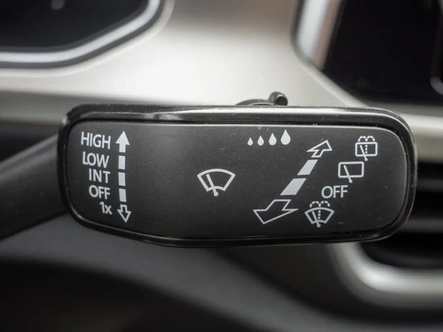 Volkswagen T-Roc 1.5 TSI DSG Move