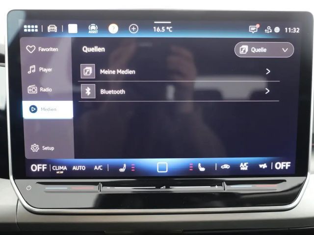 Volkswagen Golf Business DSG Variant