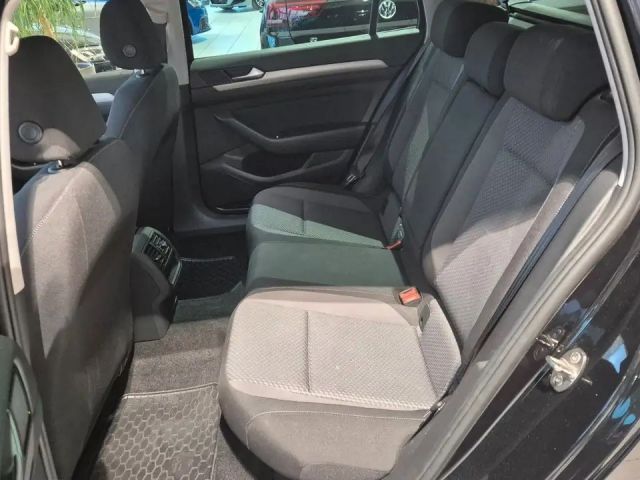 Volkswagen Passat Business Variant