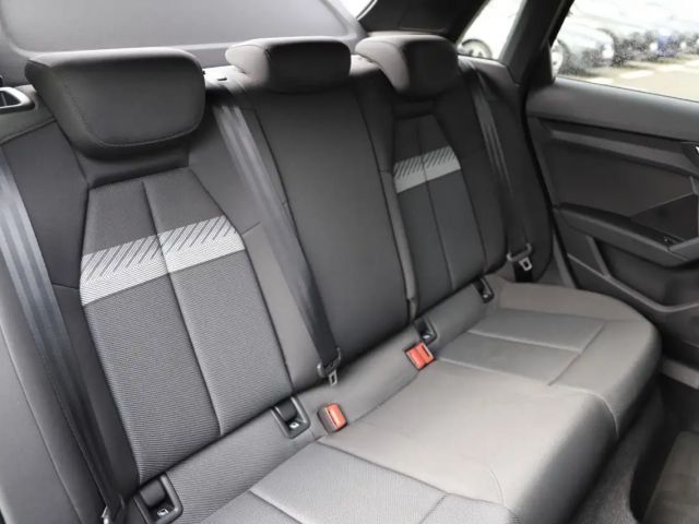 Audi A3 35 TFSI S-Tronic Sedan