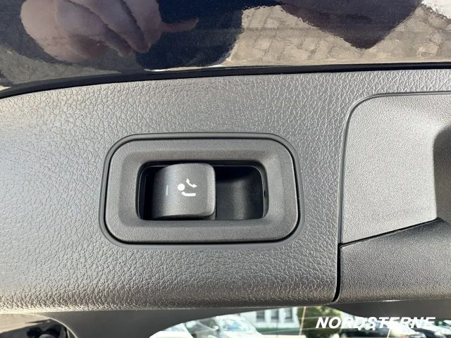 Mercedes-Benz GLA 180 AMG Line